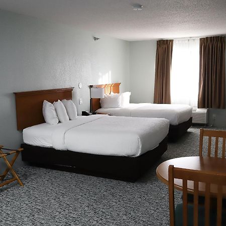 Travelodge By Wyndham Rapid City - Black Hills Exterior photo