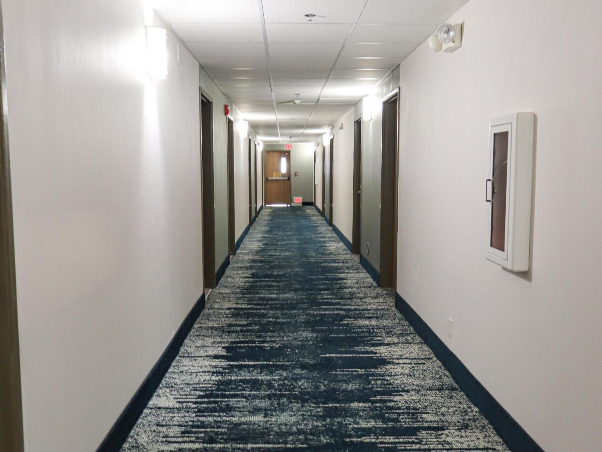 Travelodge By Wyndham Rapid City - Black Hills Exterior photo